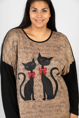 Pomme Rouge | Cat Pattern Beige Sweater